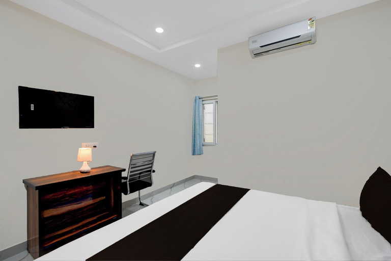 Room 5, Townhouse Oak Bachupally Medical College, Ranga Reddy