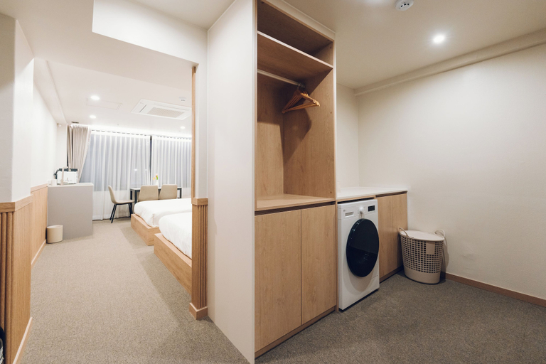 Room 5, MONTHLIV Myeongdong Chungmuro Hotel Stay, Jung