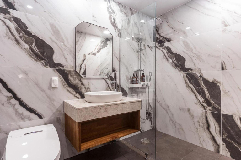 Bathroom 3, Gwangju HOUND Hotel (formerly Gwangju Washington Hotel), Buk