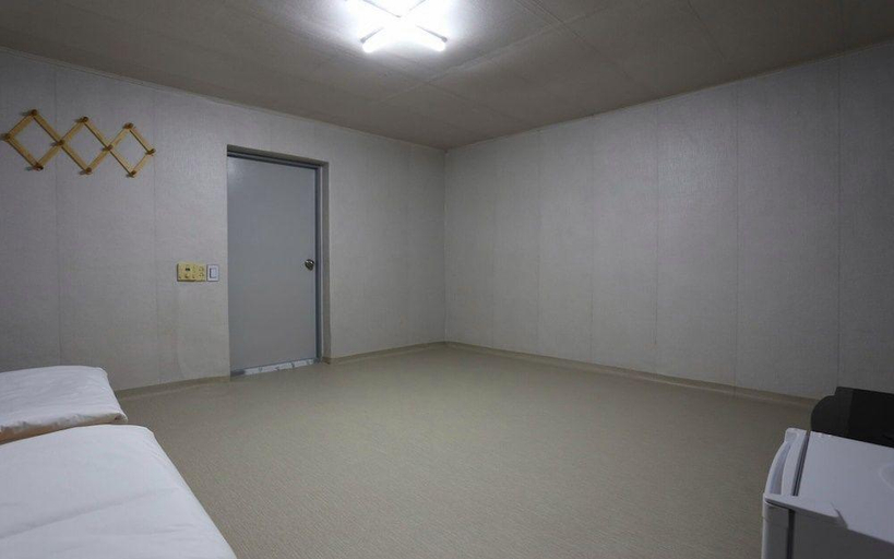 Bedroom 4, Yeongdeungpo Sun Motel, Yeongdeungpo