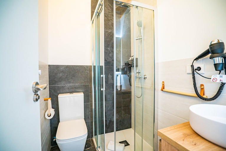 Bathroom 4, Smartr Madrid Gran Vía Apartments, Madrid