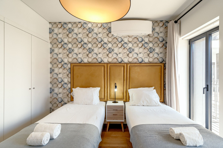 Room 4, Bairro Alto Modern W/ Terrace by Homing, Lisbon
