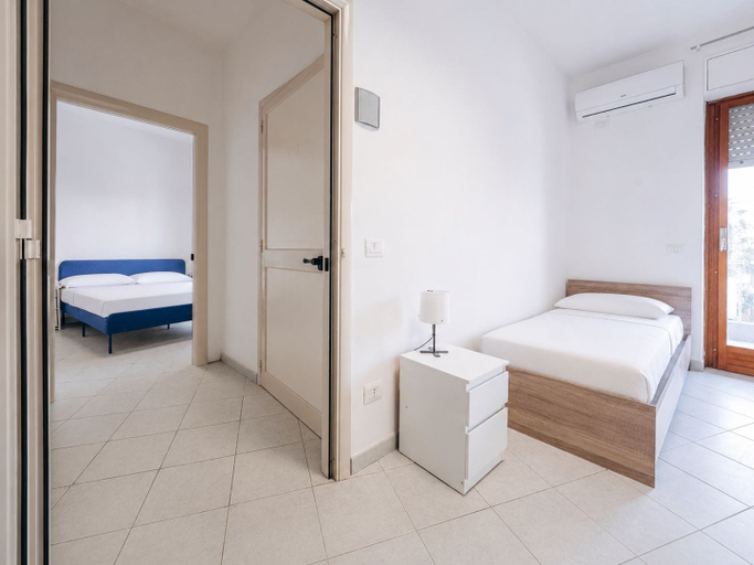 Room 3, SOCIAL HUB Siracusa, Syracuse