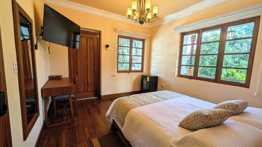 Room 2, La Casona Emma Rooms, Quito