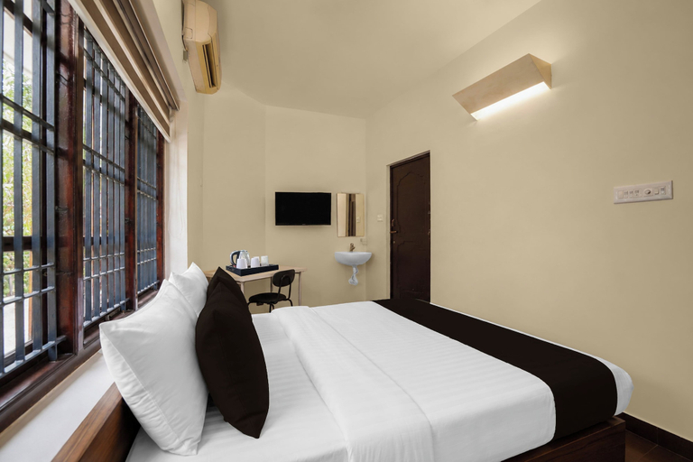 Room 5, Hotel O Trivandrum Technopark Phase 1, Thiruvananthapuram