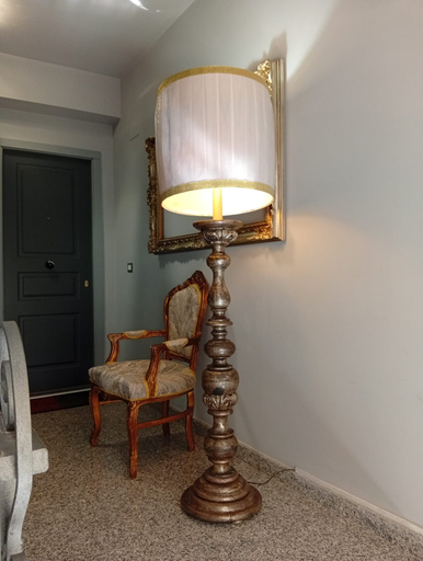 Handrails in hallways, Animosa Suite, Catania