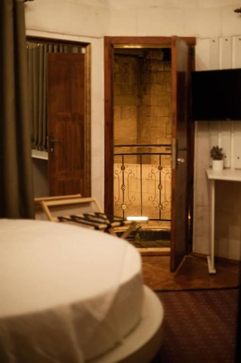 Room 5, HOTEL ESTARA, Merkez
