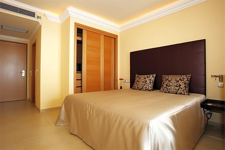 Bedroom 3, Hotel Apartamentos Baia Brava, Santa Cruz