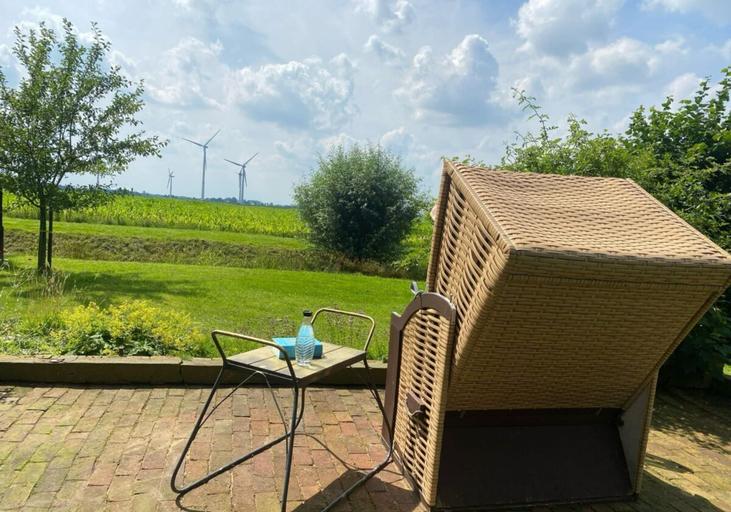 Terrace/patio, Holiday Apartment With 2 Bedrooms, Stade