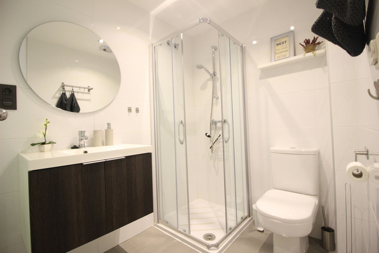 Bathroom 4, Penthouse Oasis Beach V La Zenia, Alicante