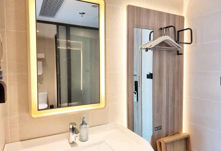 Bathroom 4, Hanting Hotel Hanzhong Mian County Jiefang North Road, Hanzhong
