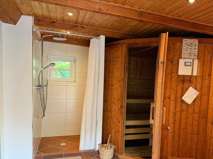 Bathroom 2, Holiday Home With 2 Bedrooms, Nordfriesland