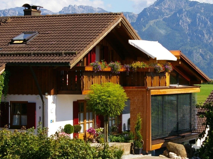 Primary image, Aggenstein House Mountain View, Ostallgäu