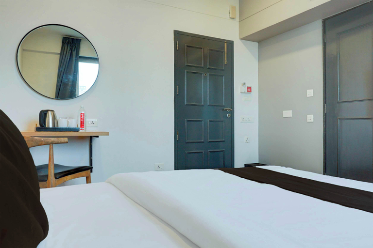 Room 5, Townhouse Oak Pune NICMAR University, Pune