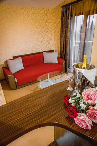 Others 5, Eleganza Family Hotel, Stolichna