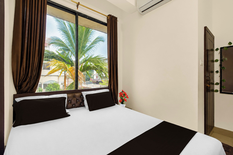 Room 5, Hotel O Kahilipara Guwahati, Kamrup Metropolitan