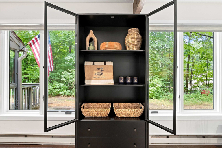 Room 2, Gilford Lake Retreat 5-min Walk to Beach Pool, Belknap