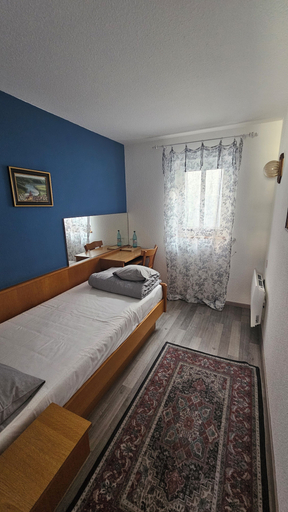 Bedroom 3, Pension Restaurant Brunnenputzer, Main-Tauber-Kreis