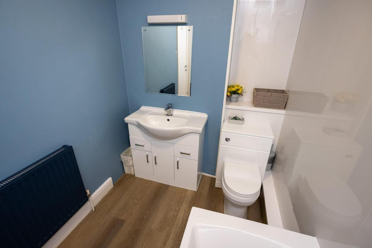 Bathroom 3, The City, Durham