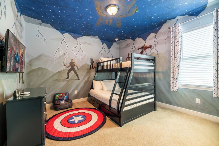 Room 3, Encore 8BR Villa, Home Theater, Near Disney, Osceola