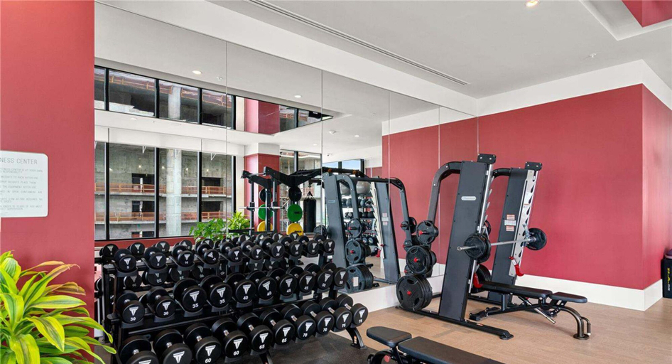 Room 3, 1BR Apartment New Luxury, Miami-Dade