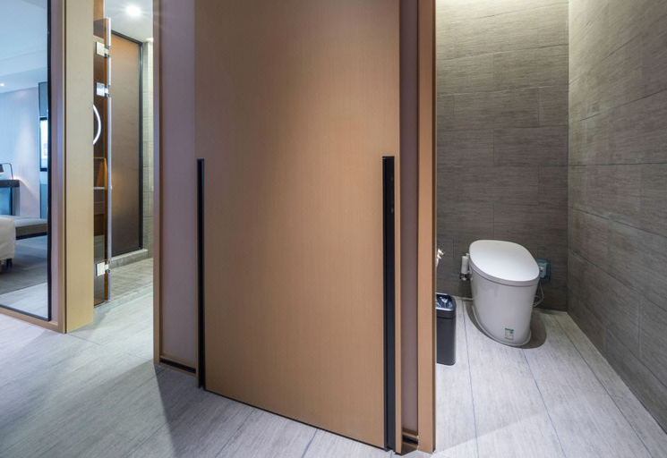 Bathroom 3, Atour Hotel on Bianhe Middle Road, Suning Plaza, Suzhou., Suzhou