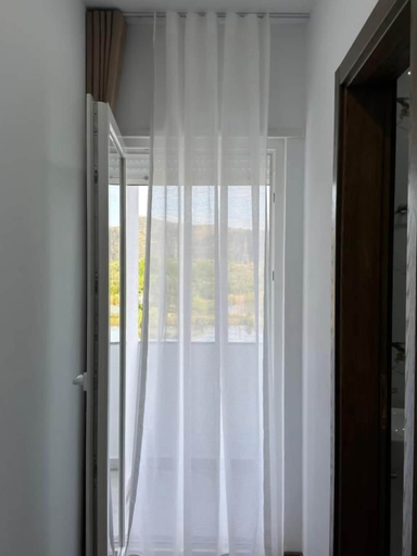 Interior 4, Petro Rooms and View, Shkodrës