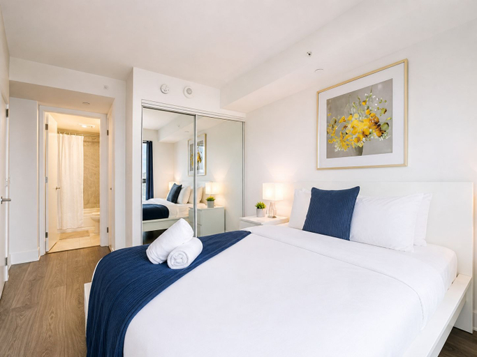 Room 5, StayToronto - The Britt Suites, Toronto
