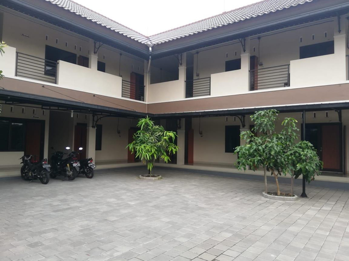 4, Omah Paulan Guest House, Solo