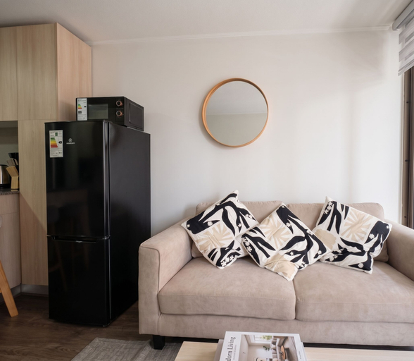 Living area 2, Edificio Link Ecuador by Domus Travels, Santiago