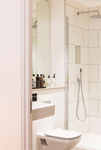 Bathroom, Hiding Space - Westgate Apartments, Bath and North East Somerset