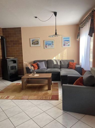 Living area 2, Holiday Apartment With 2 Bedrooms, Bernkastel-Wittlich