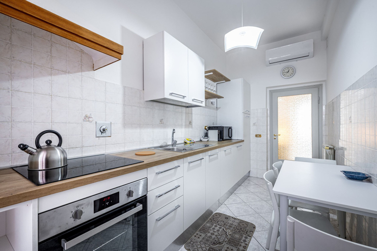 Private kitchen 2, Rondinella, Florence