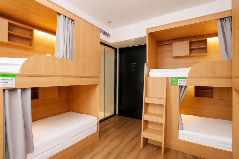 Room 4, Slow Walker Youth Hostel, Chengdu