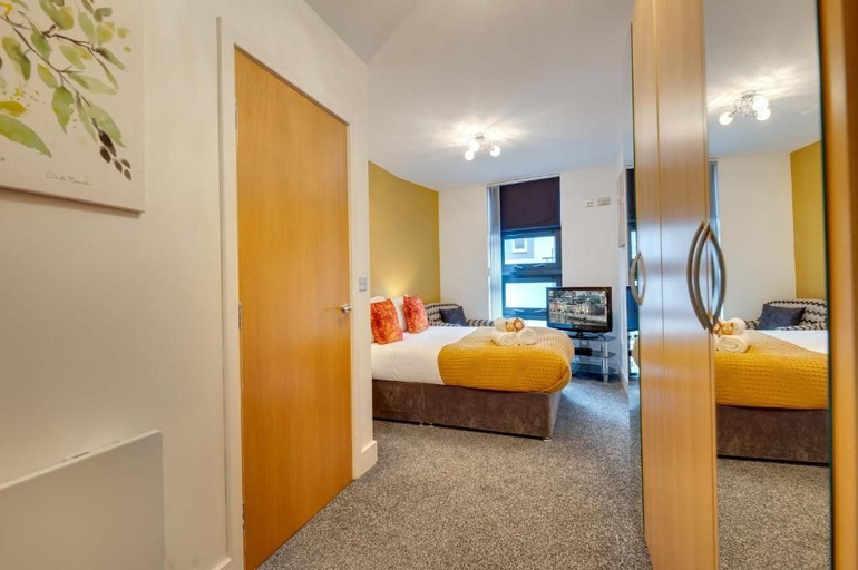 Room 2, Friarsgate Apartment, Newcastle upon Tyne