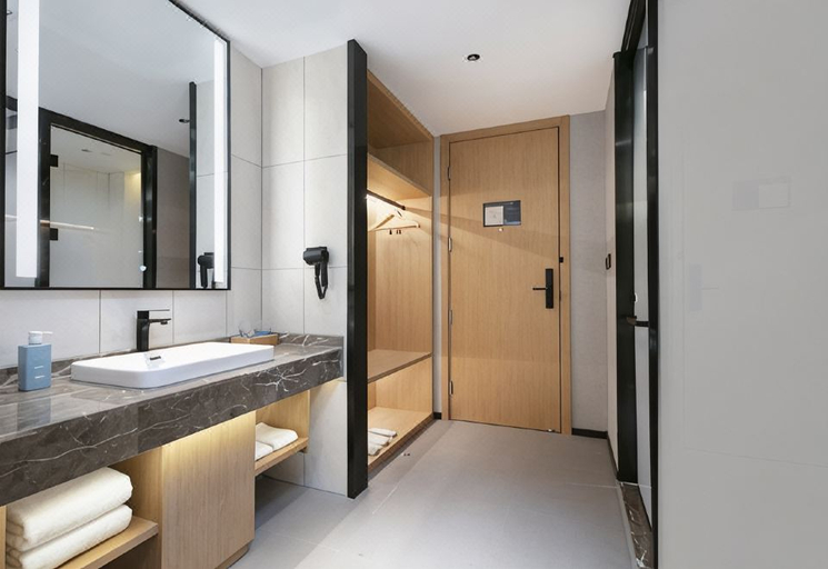 Bathroom 3, Starway Hotel Kaifeng Xiangfu Store, Kaifeng