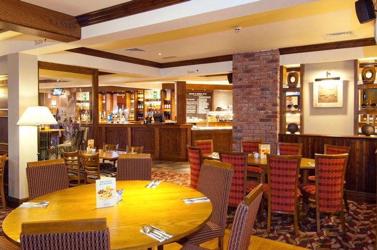 Food & Drinks 5, Taunton Central (North), Somerset