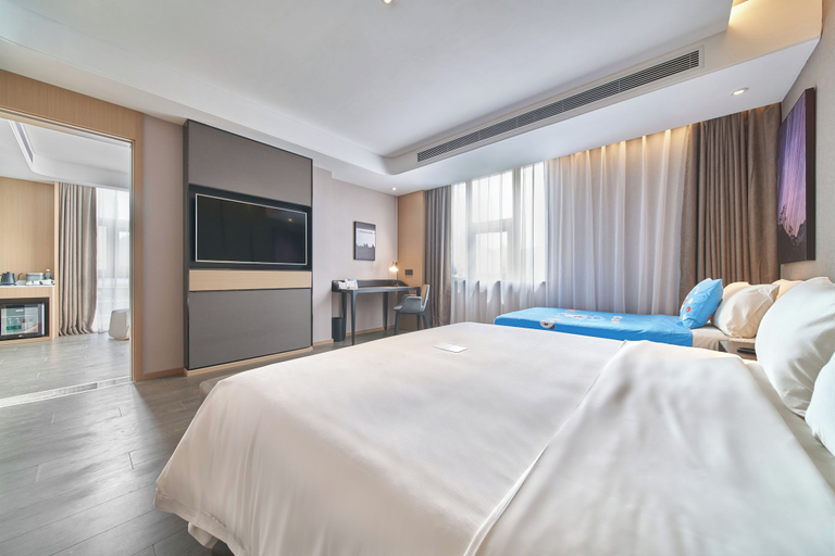 Room 2, Atour Hotel Dalian Xinghai Square, Dalian