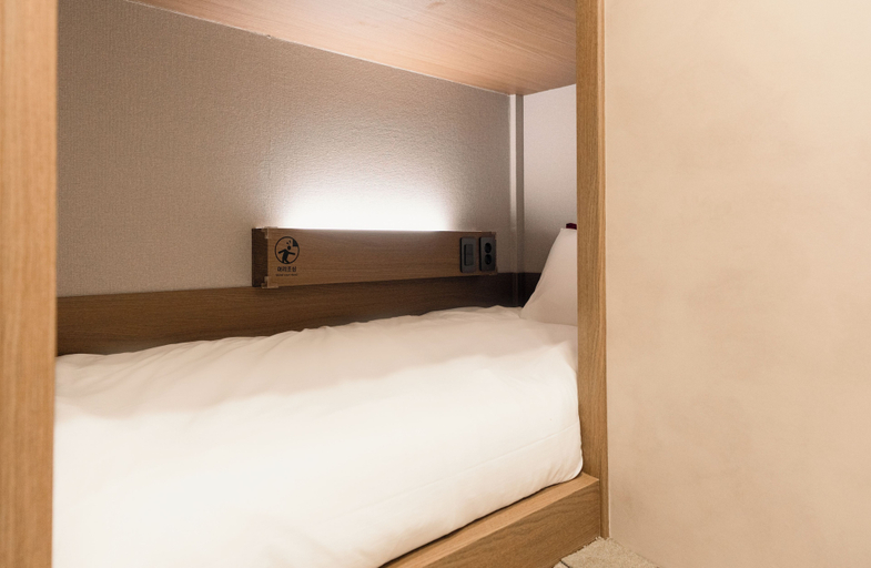 Room 3, Aka Stay Seoul Station, Jung