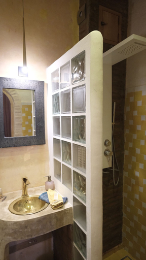 Bathroom 4, Auberge Nautilus, Chefchaouen