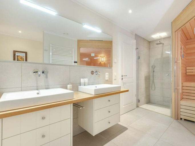 Bathroom 4, Holiday Home Watt'n Gluck - New!, Nordfriesland