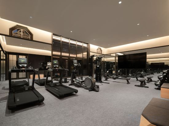 Hotel Interior/Public Areas