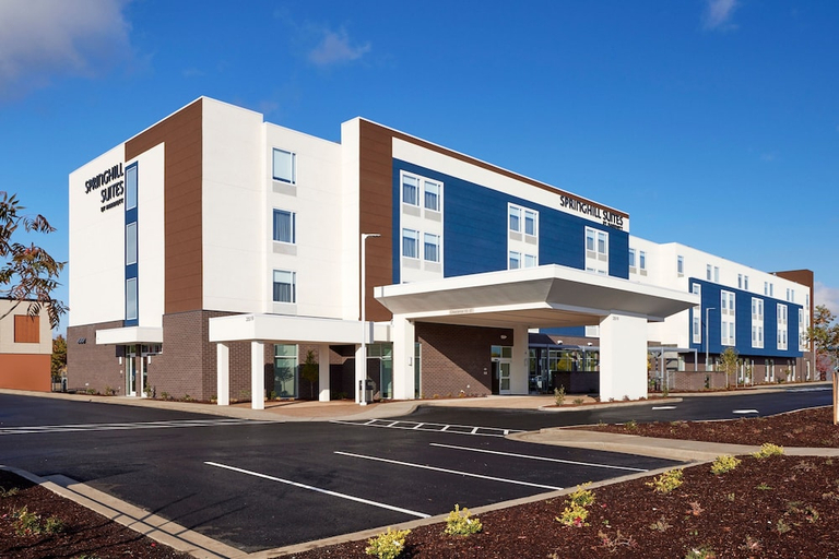 Exterior & Views 1, Springhill Suites By Marriott Medford Airport, Jackson