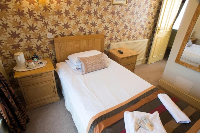 Room 3, The Miners Rest at Radstock Hotel, Bath and North East Somerset
