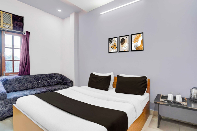 Room 3, Collection O Gomti Nagar Near Amity, Lucknow
