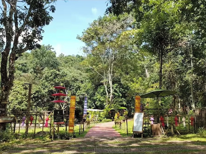 Exterior 5, The Forrest Peace Forest (Mae Kampong), K. Mae On