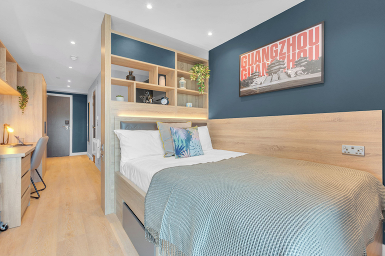 Room 5, Roomzzz The Bonnie, Glasgow