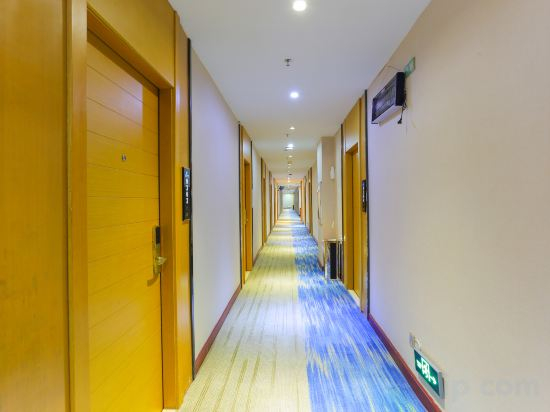 Hotel Interior/Public Areas