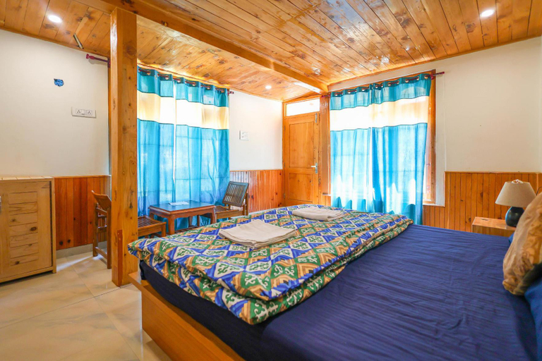 Bedroom 2, MOKSHA WOODHOUSE, Kullu