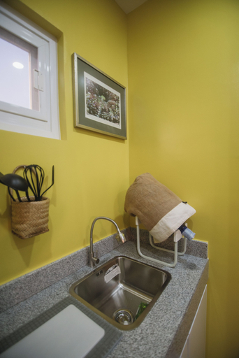 Interior 4, 1BR Stylish Seaview Apartment Near The Beach With Wifi, San Fernando City